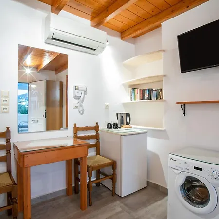 Kontaratos & Apartment