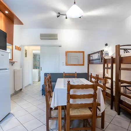 Apartment Kontaratos & *
