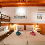 Kontaratos & شقة