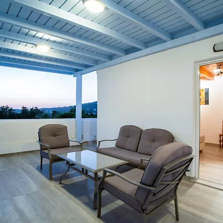 Kontaratos & Apartamento Páros
