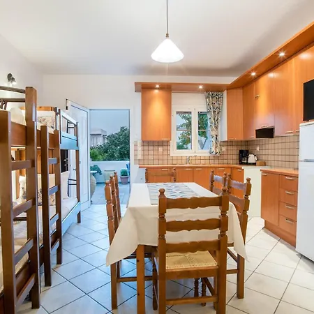 Kontaratos & Apartamento Páros