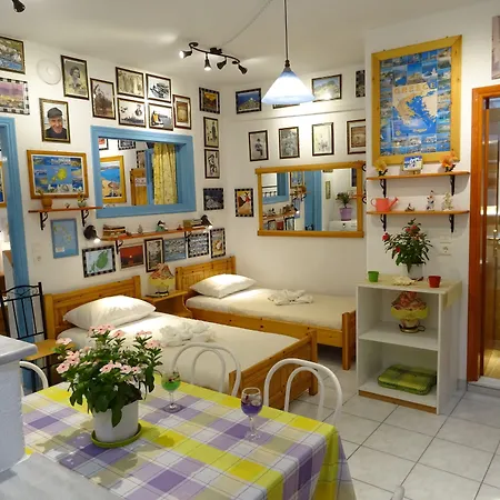 Kontaratos & Apartman *