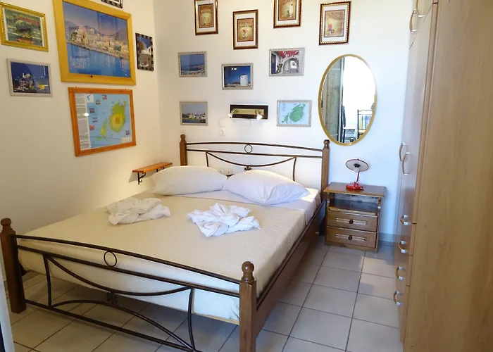 Kontaratos & Daire Páros