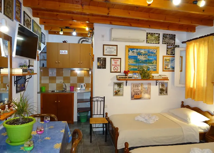 Kontaratos & Διαμέρισμα Πάρος