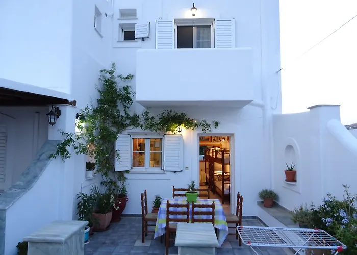 Kontaratos & Διαμέρισμα Πάρος